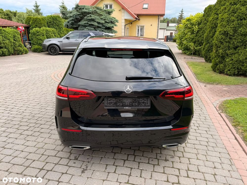 Mercedes-Benz Klasa B 250 4-Matic AMG Line 7G-DCT - 23