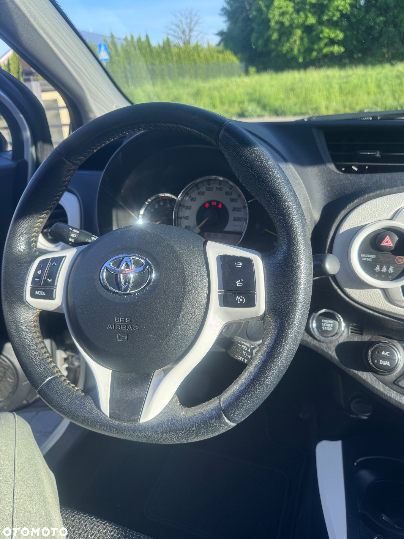 Toyota Yaris 1.33 Trend - 12