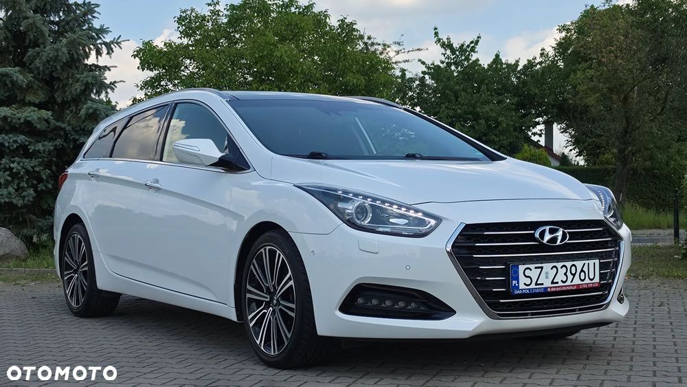 Hyundai i40 Kombi blue 1.7 CRDi DCT Premium - 3