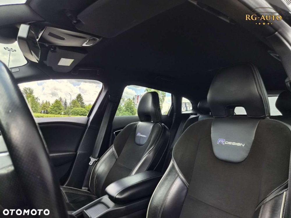 Volvo V40 - 21