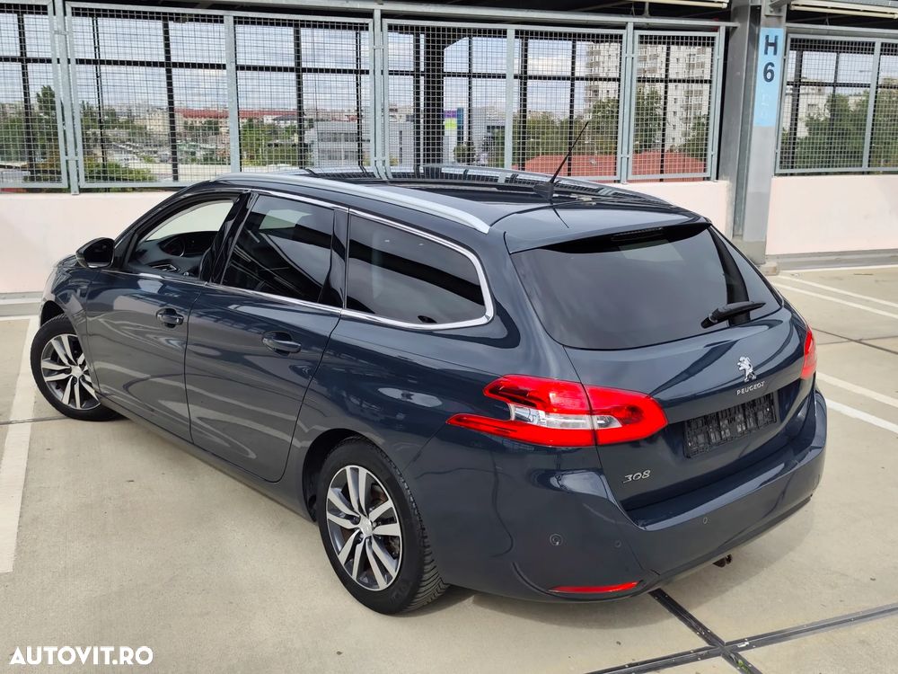 Peugeot 308 2020 photo 3