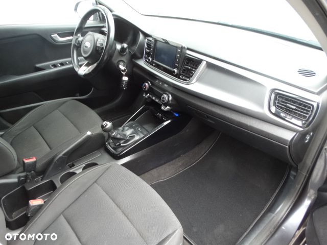 Kia Rio 1.2 Dream Team Edition - 15