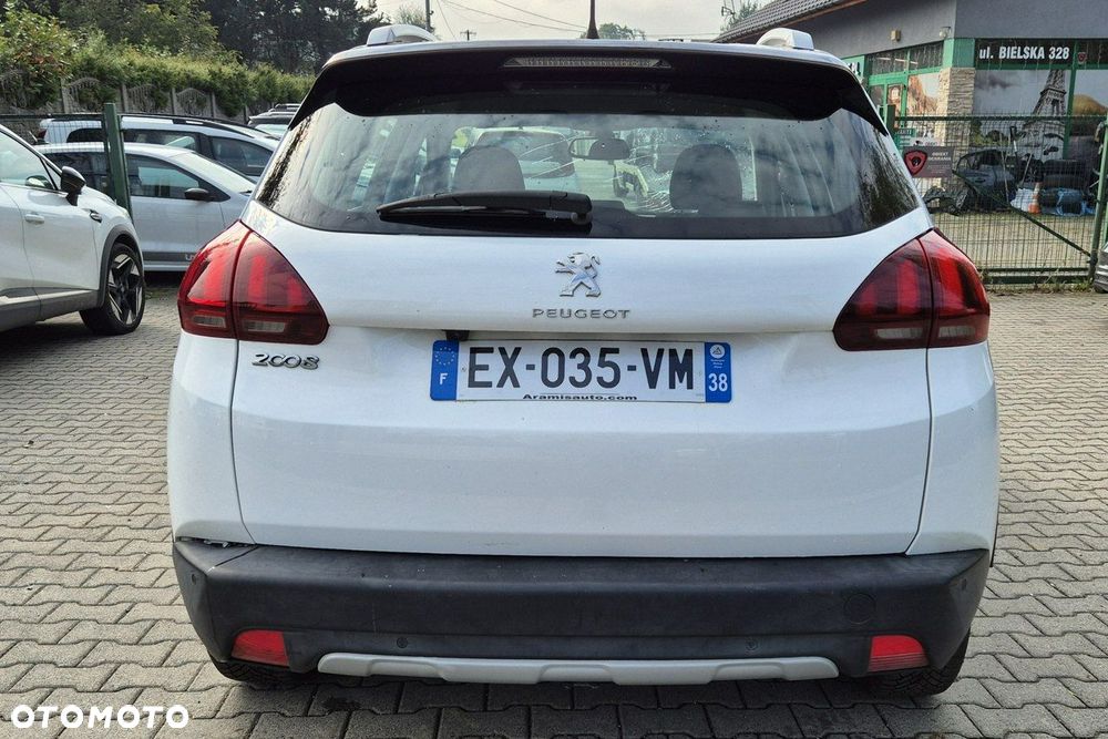Peugeot 2008 PureTech 110 Stop&Start Allure - 8