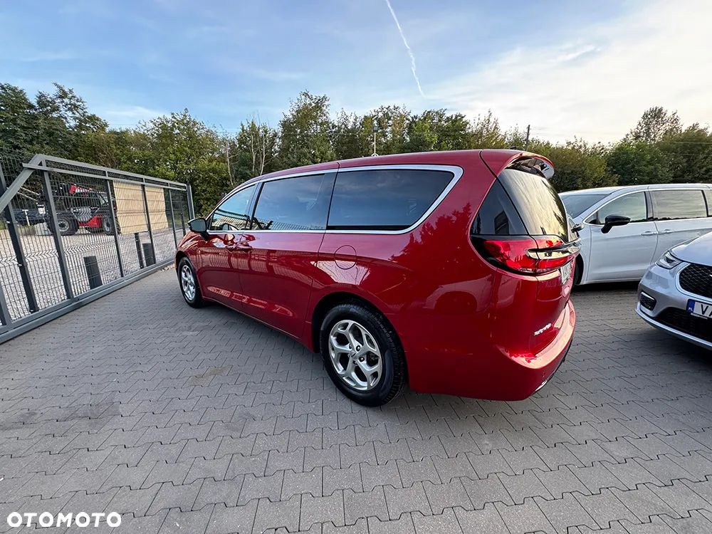 Chrysler Pacifica - 7