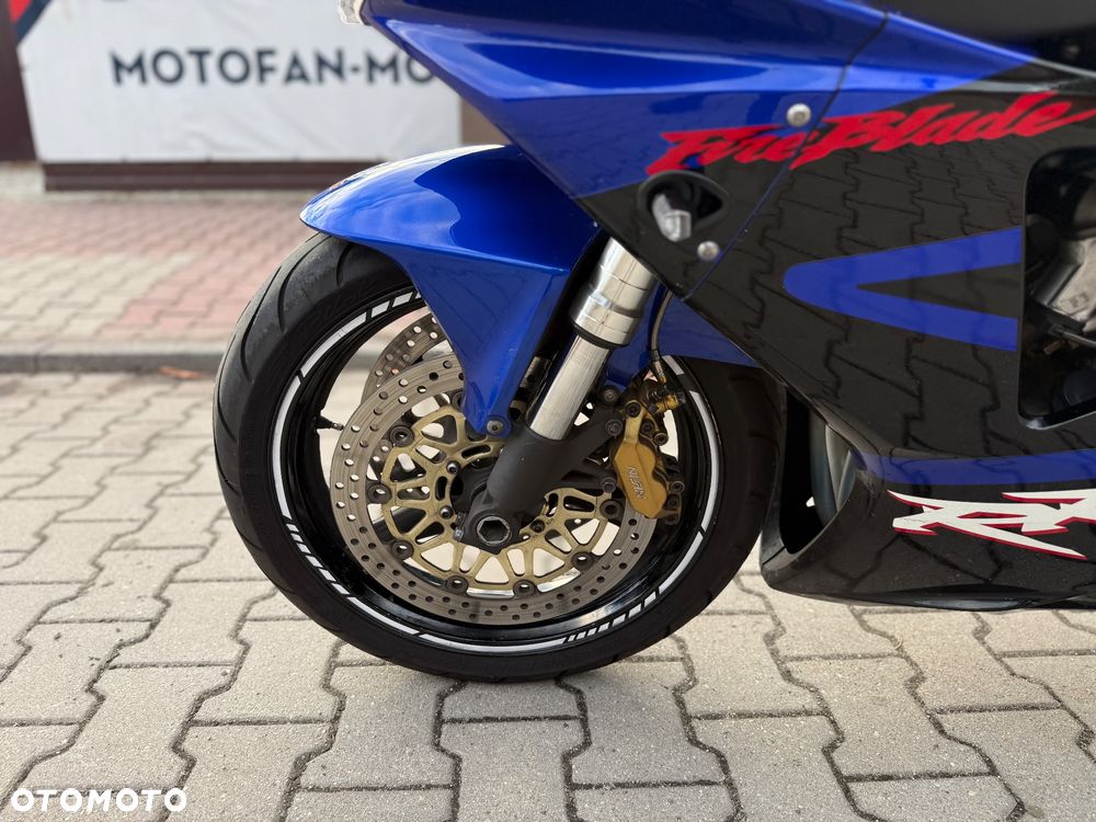Honda CBR - 18