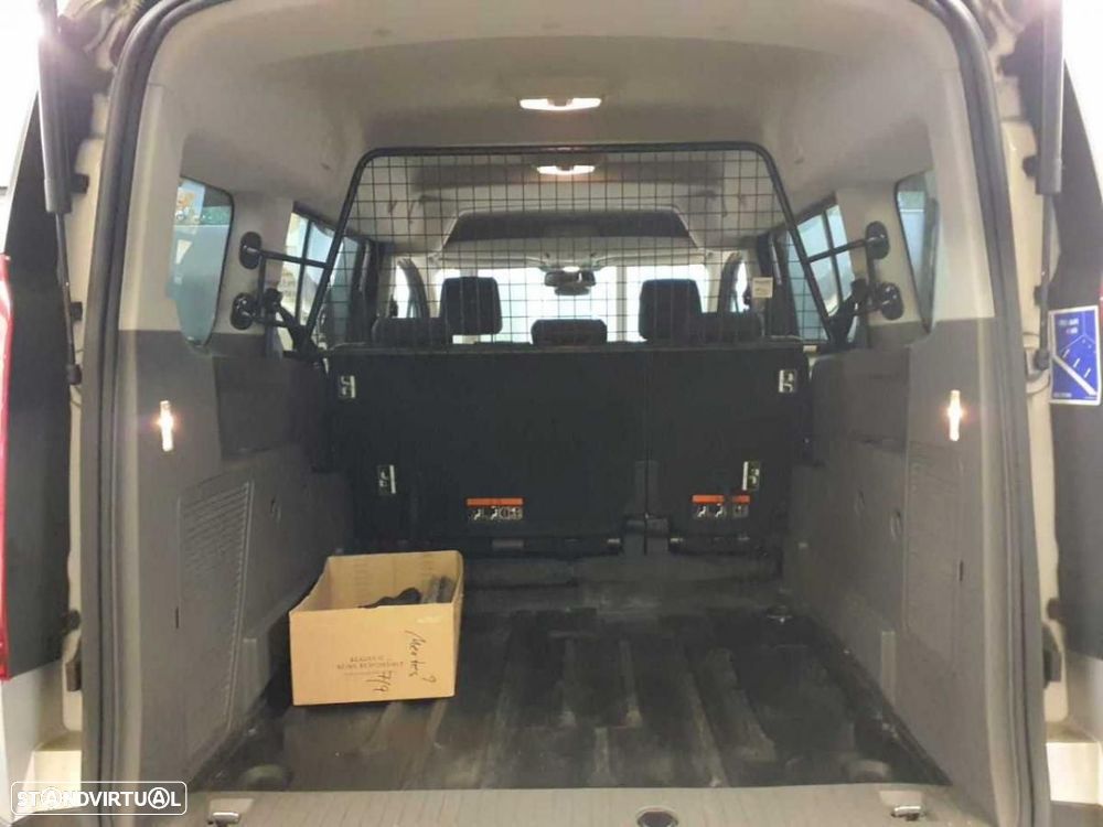 Ford Transit Connect - 7