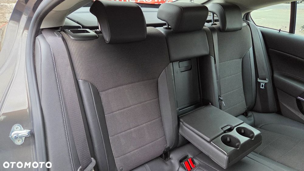 Opel Insignia 1.6 T Cosmo - 35