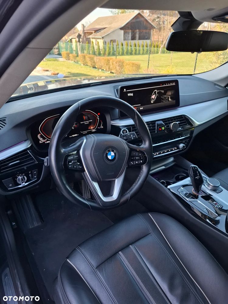 BMW Seria 5 520d - 6