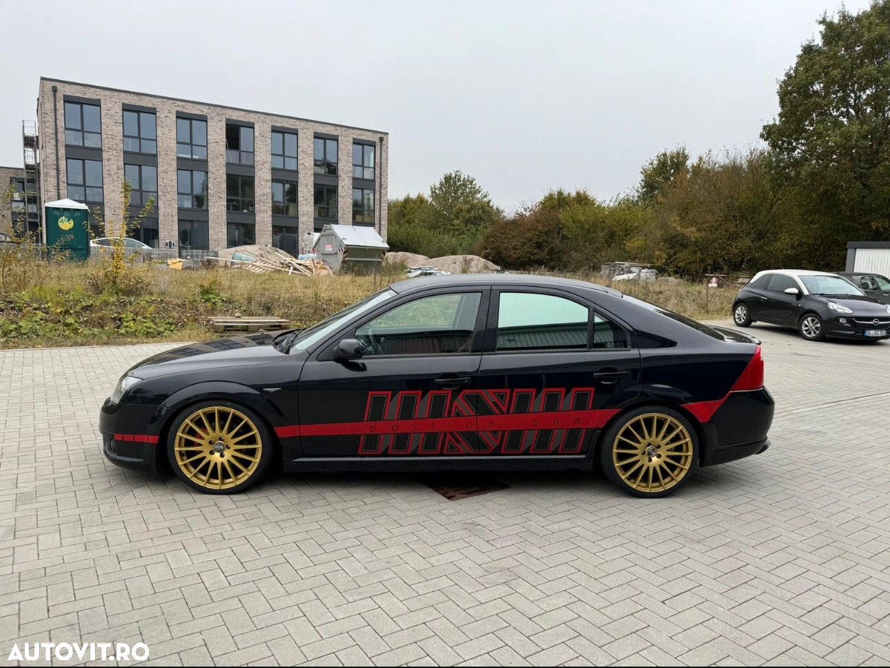 Ford Mondeo 3.0 V6 ST220 - 2