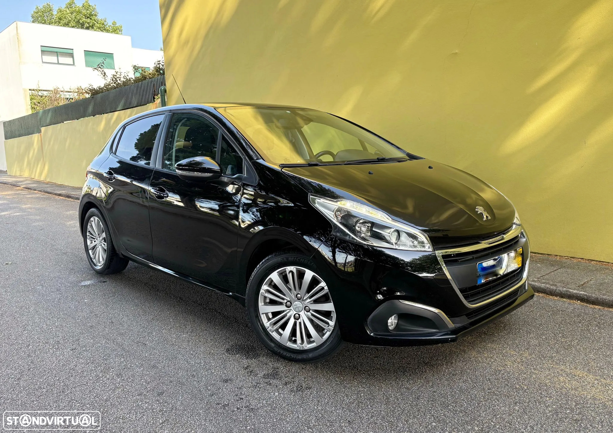 Peugeot 208 1.2 PureTech Style - 2