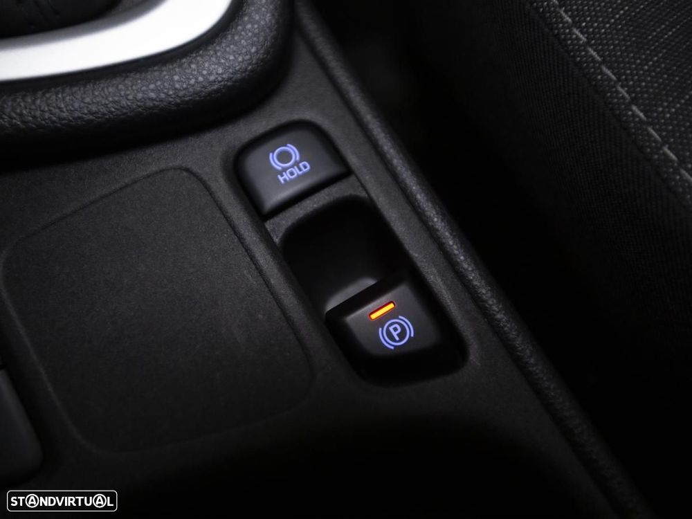 Toyota Yaris 1.5 HDF Comfort - 19