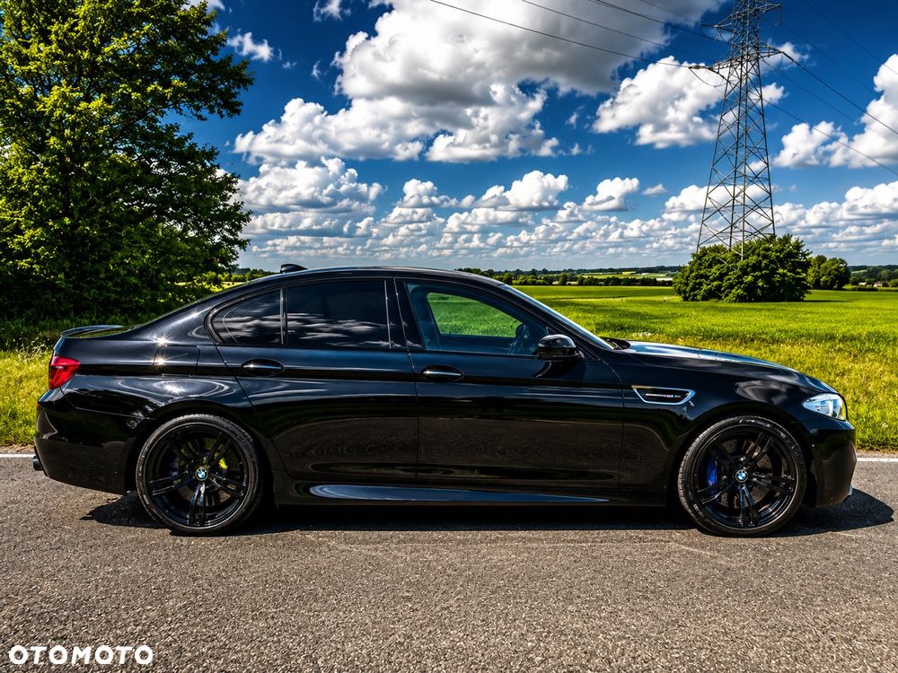 BMW M5 Standard - 2
