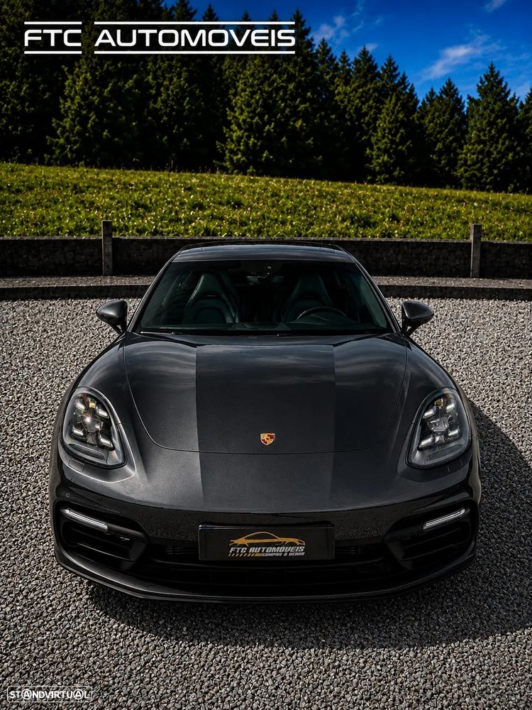Porsche Panamera 4 E-Hybrid - 3