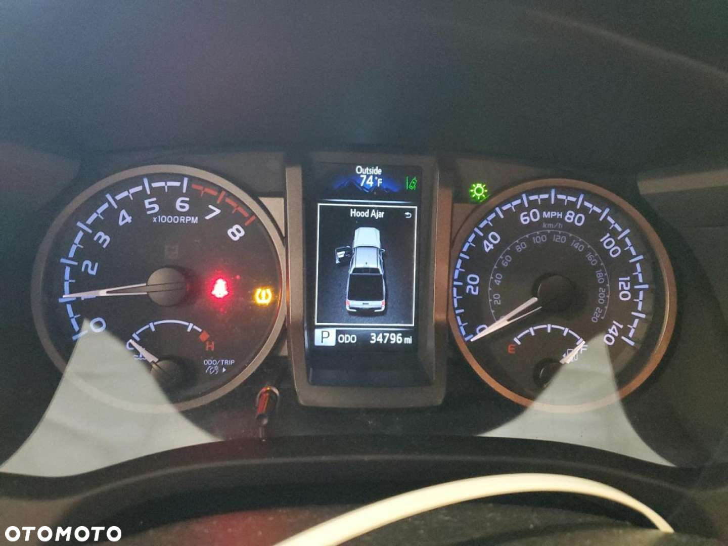 Toyota Tacoma - 10