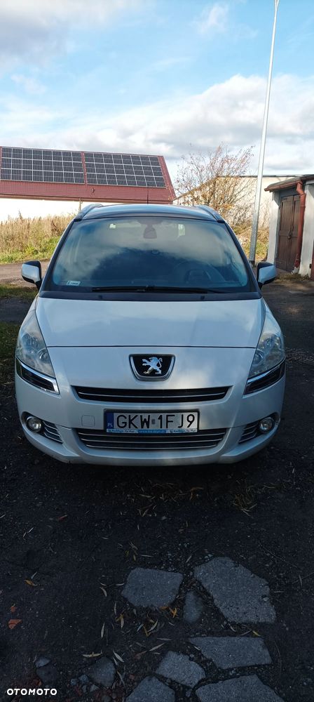 Peugeot 5008 - 3