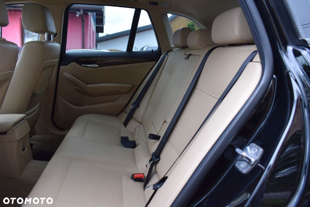 BMW X1 - 11