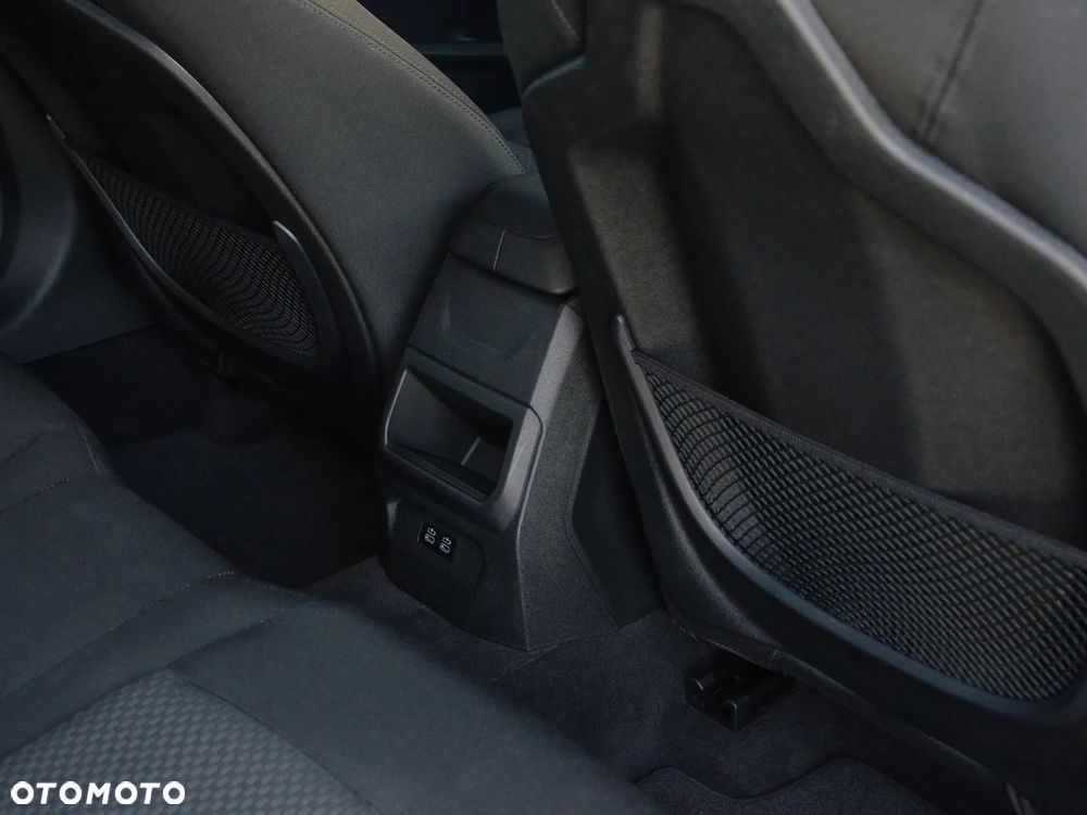 BMW Seria 1 118i Advantage - 26