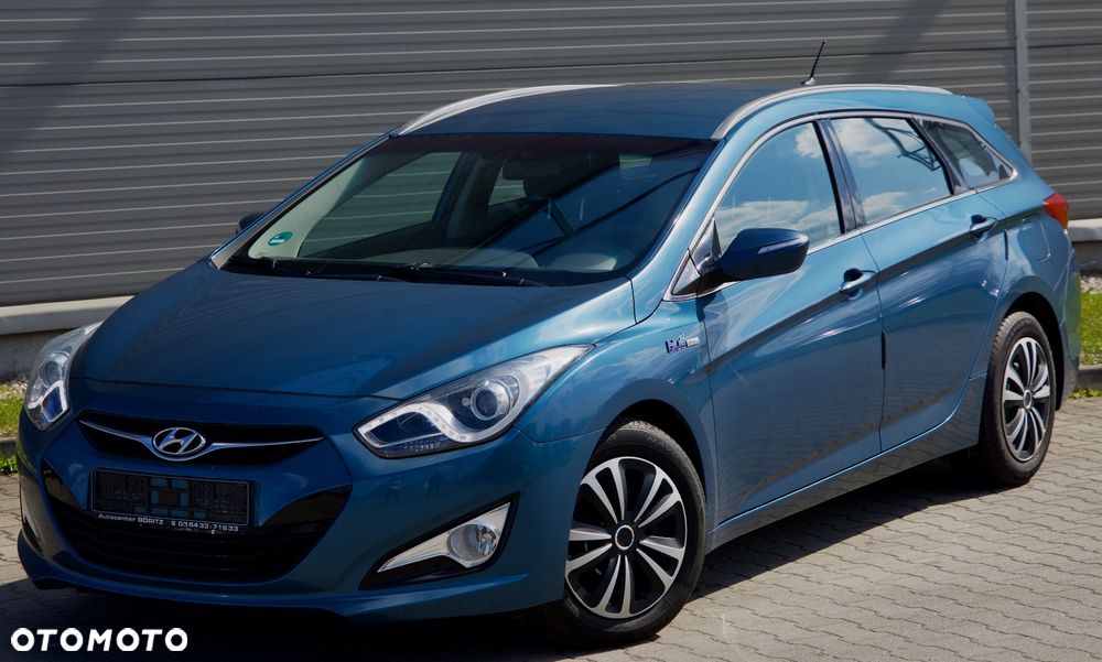 Hyundai i40 Kombi blue 1.7 CRDi Style - 1