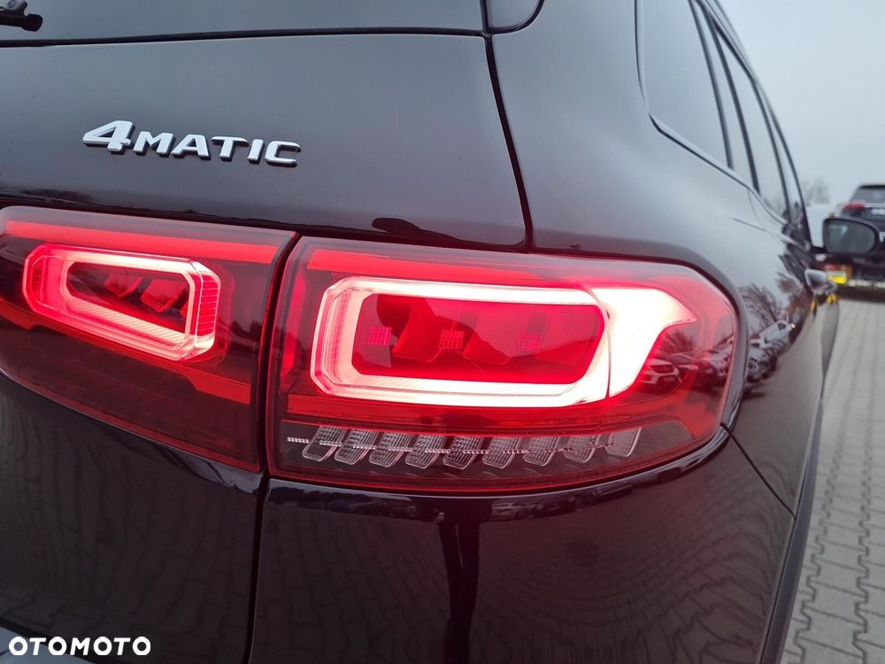 Mercedes-Benz GLB 200 d 4-Matic Progressive 8G-DCT - 17