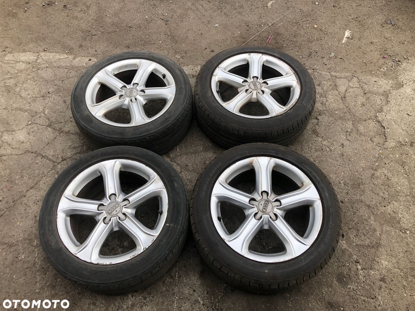 FELGI AUDI ORYGINAŁ 7.5Jx17H2 ET45 8K0601025BK - 1