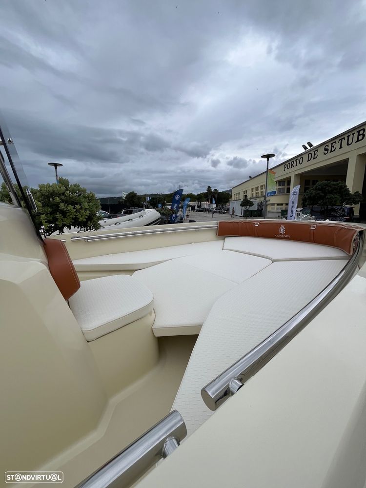 Invictus Yachts CAPOFORTE FX 190 - 19