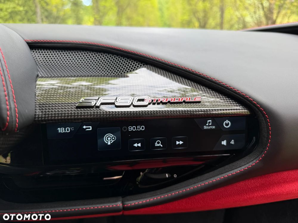 Ferrari SF90 Stradale - 25
