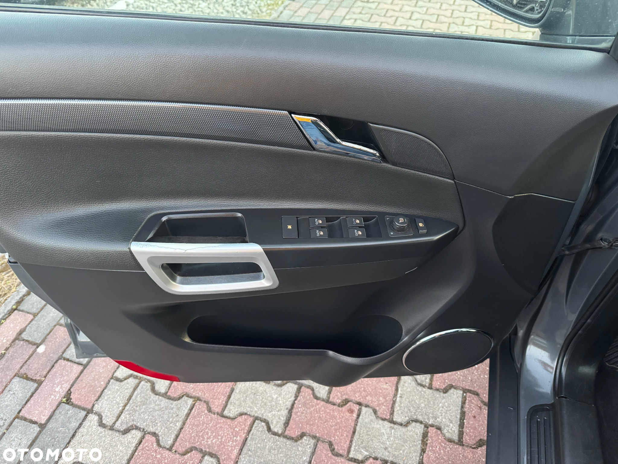 Opel Antara - 16