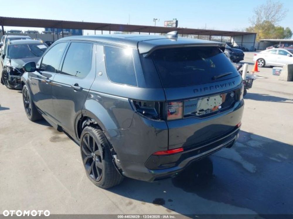 Land Rover Discovery Sport - 3