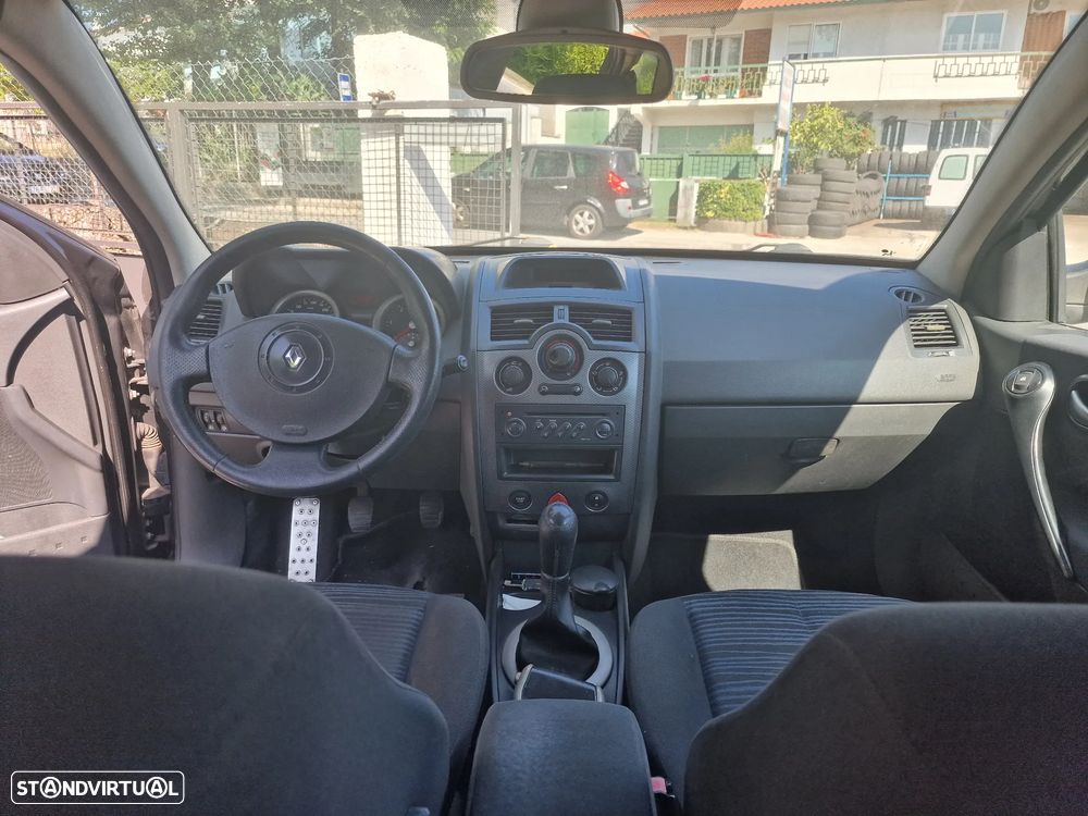 Renault Mégane Break 1.9 dTi Authentic - 5