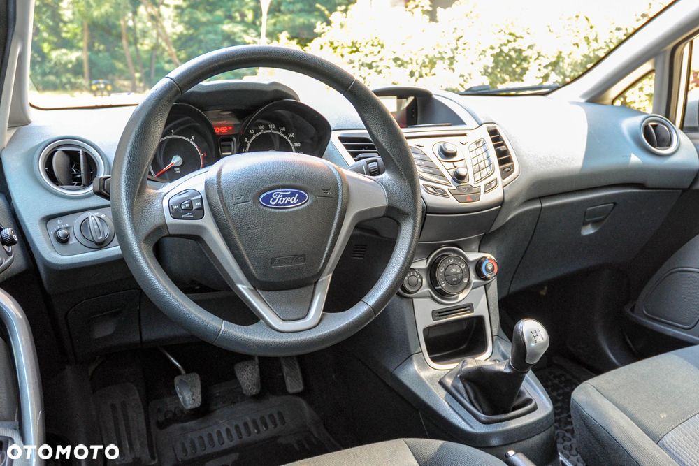 Ford Fiesta - 9
