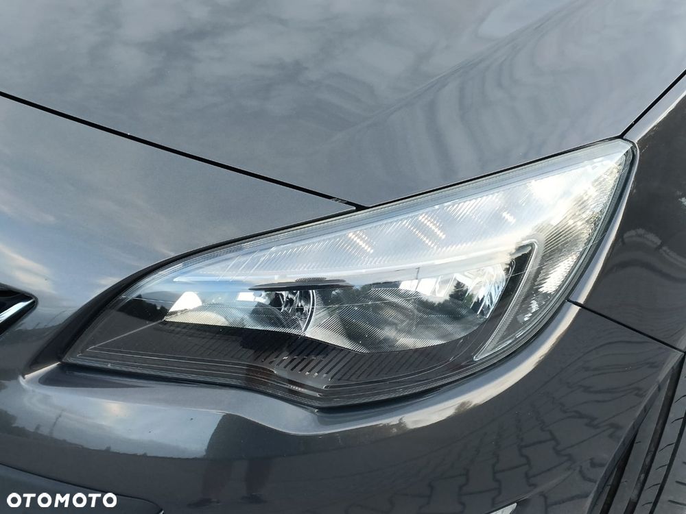 Opel Astra 1.4 Turbo Cosmo - 22