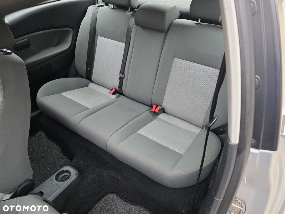 Seat Ibiza 1.4 16V Fresc - 12