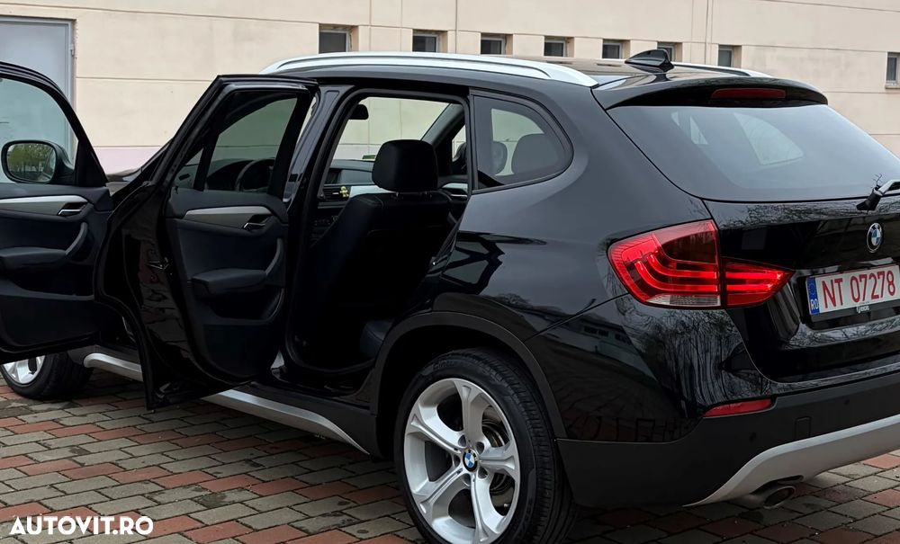 BMW X1 xDrive18d - 14