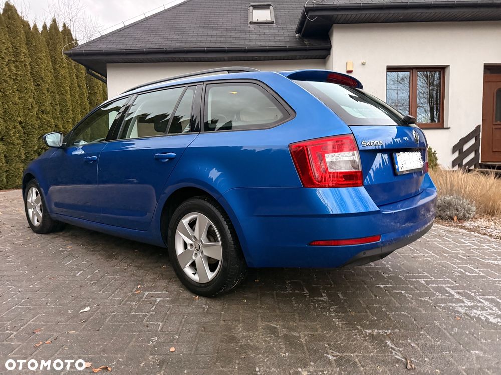 Skoda Octavia - 23