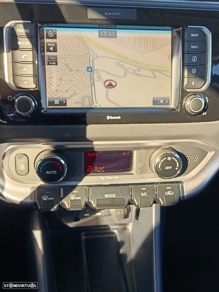 Kia Rio 1.1 CRDi TX ISG - 27