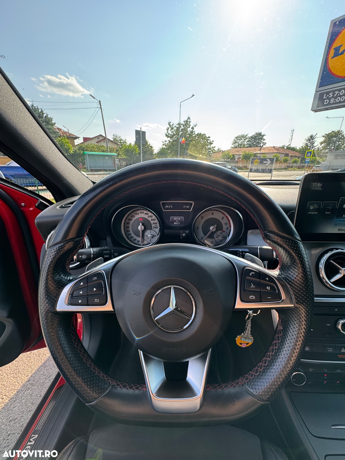 Mercedes-Benz GLA 220 d 4MATIC Aut. - 9