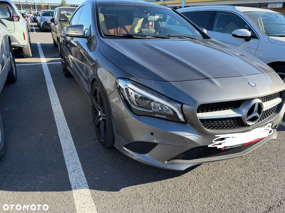 Mercedes-Benz CLA 250 4Matic 7G-DCT - 2