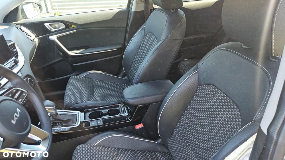 Kia Ceed 1.5 T-GDI DCT7 OPF JBL Sound Edition - 13