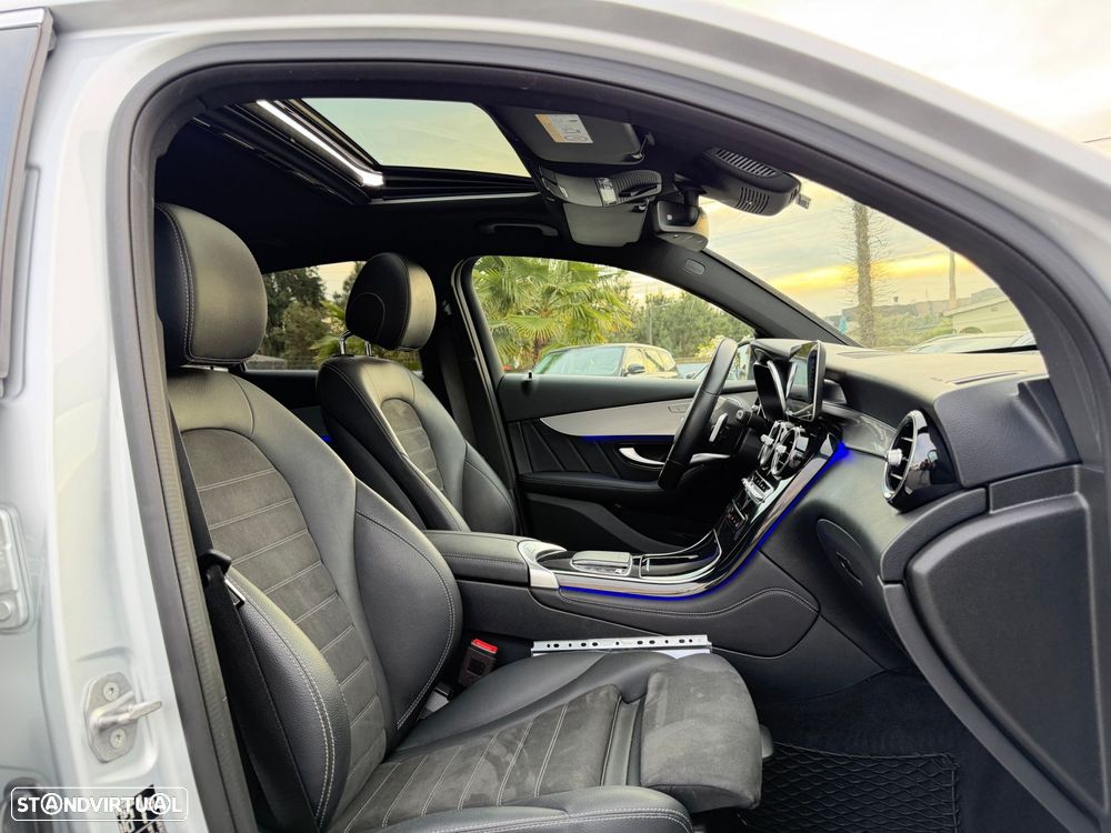 Mercedes-Benz GLC 300 e Coupé 4Matic - 52