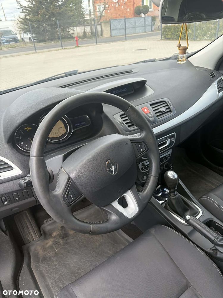 Renault Megane dCi 130 FAP Dynamique - 12