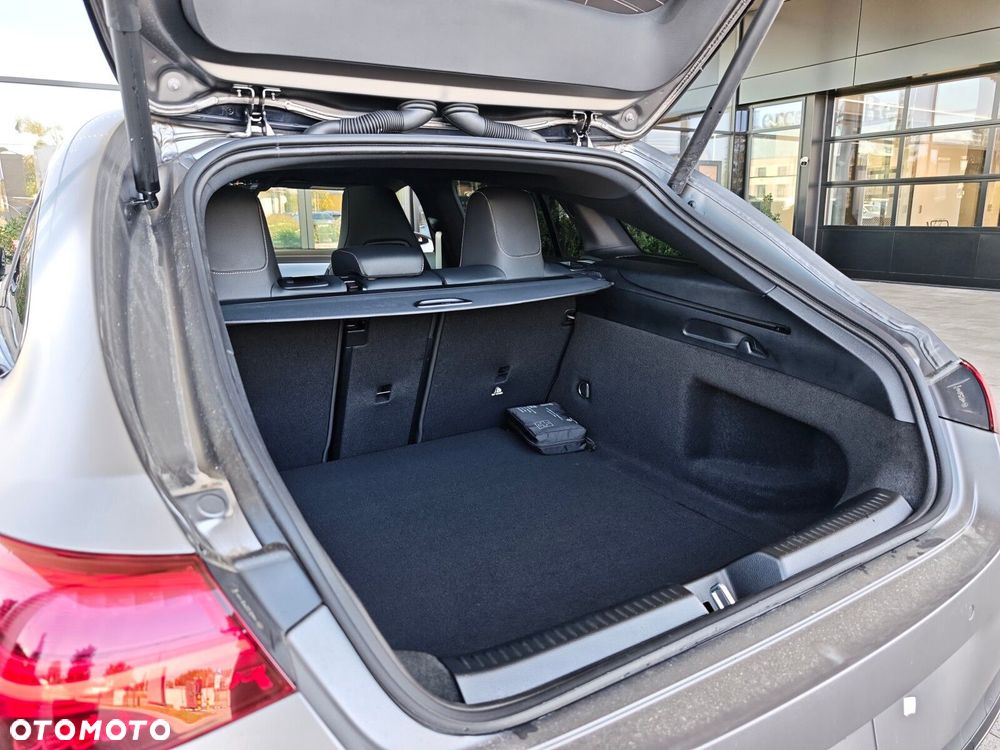 Mercedes-Benz CLA - 29