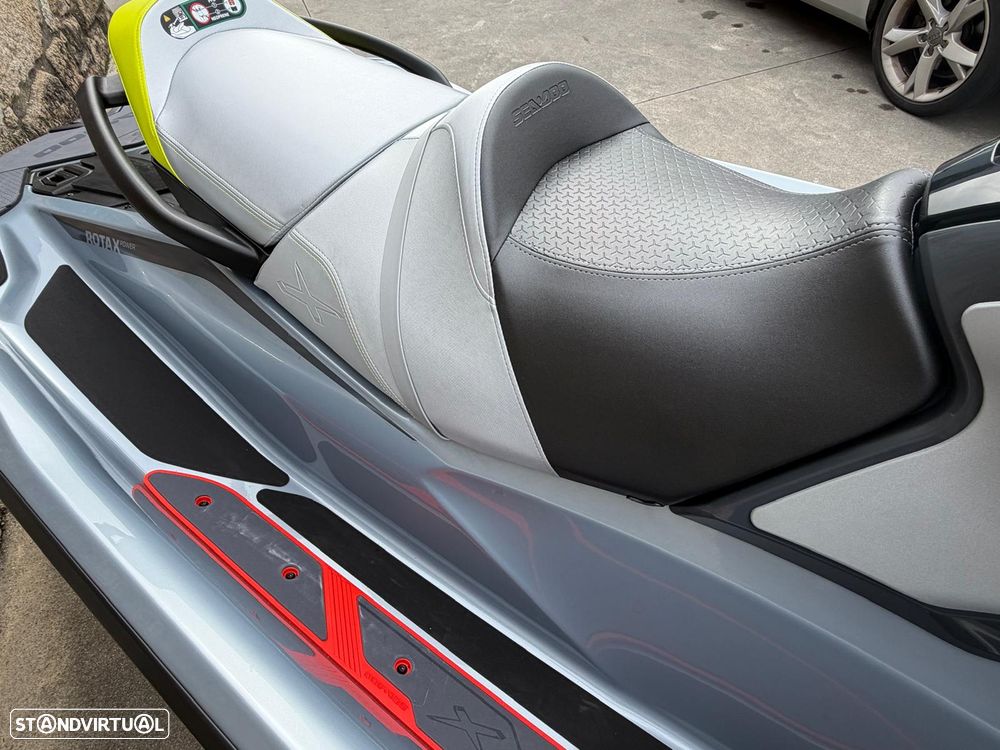 Sea-Doo RXT x RS 325 - 7
