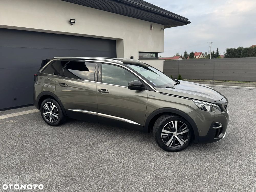 Peugeot 5008 - 11
