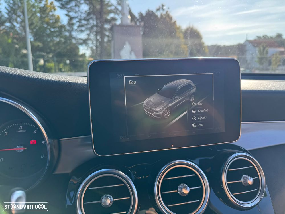 Mercedes-Benz GLC 220 d 4Matic 9G-TRONIC AMG Line - 43