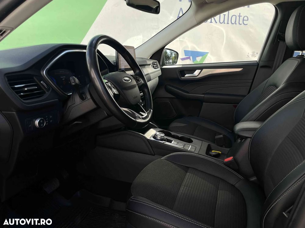 Ford Kuga - 16