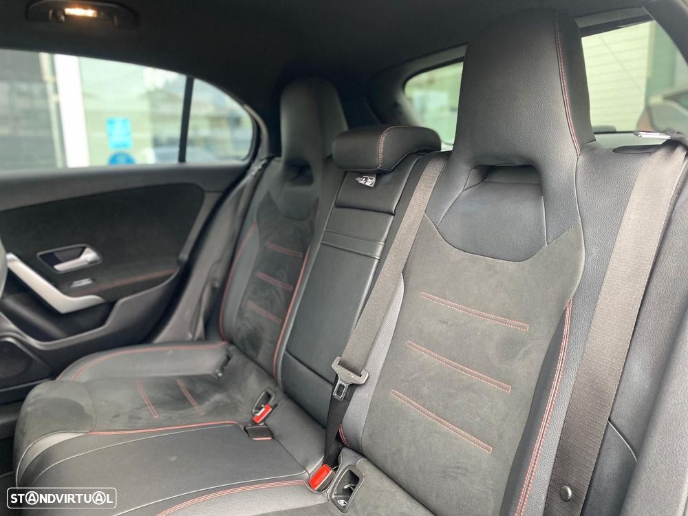 Mercedes-Benz A 200 AMG Line Aut. - 11