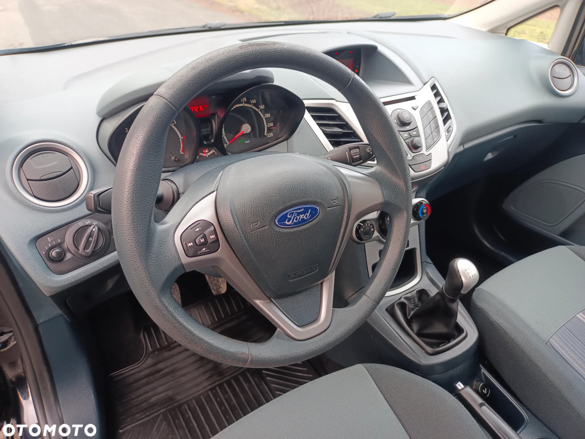 Ford Fiesta - 14