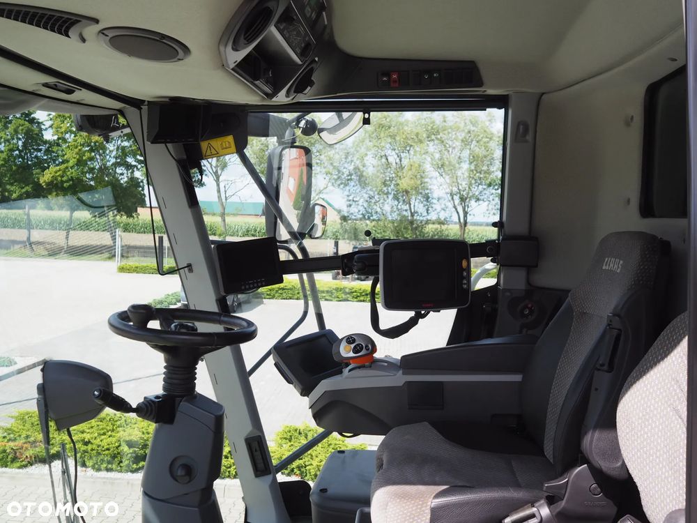 Claas Lexion 750 GPS + V770 - 6