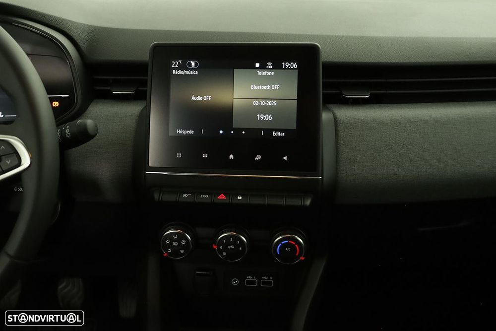 Renault Clio 1.0 TCe Evolution Bi-Fuel - 9