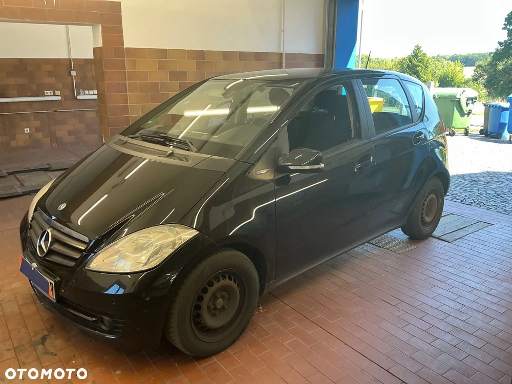 Mercedes-Benz Klasa A 150 Elegance Edition 10 - 25